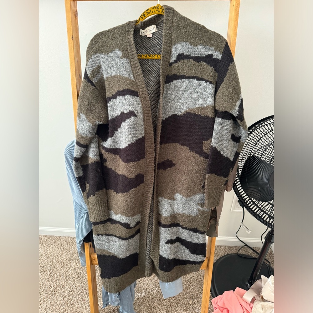 Camo print cardigan. Long length with pockets. Size small. Like new